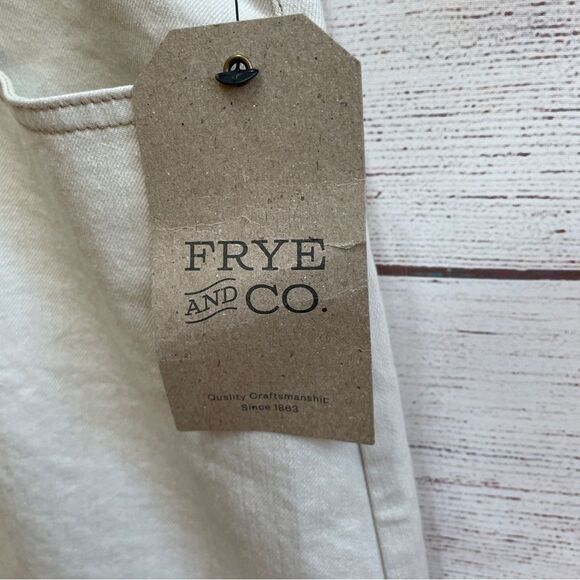 NEW WITH TAGS FRYE & CO DENIM SKIRT IN CREAM - Picture 5 of 6